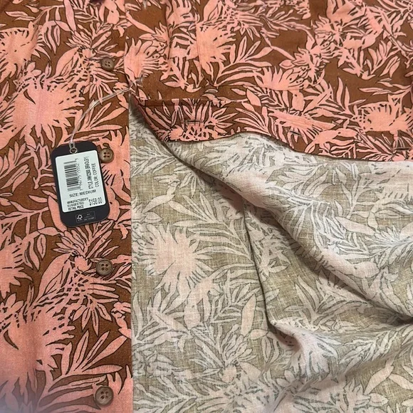 Linen Johnnie-O Hangin’ Out Shirt - Picture 6 of 9